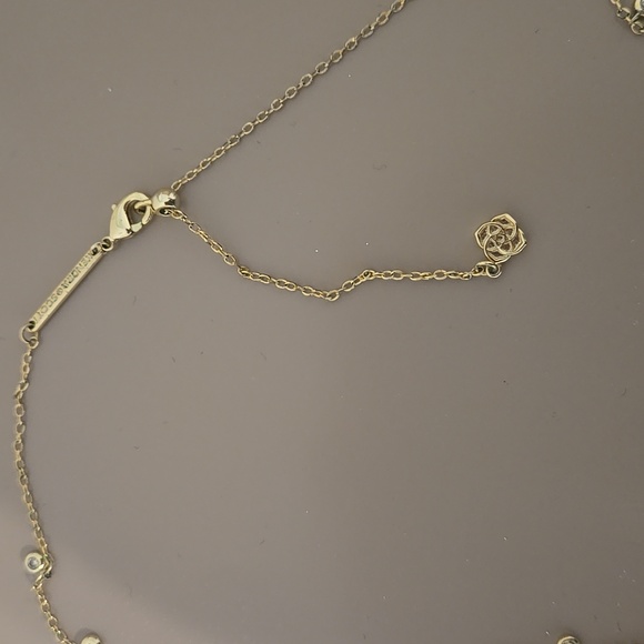 Kendra Scott Amelia Chain Necklace Gold - Picture 8 of 8